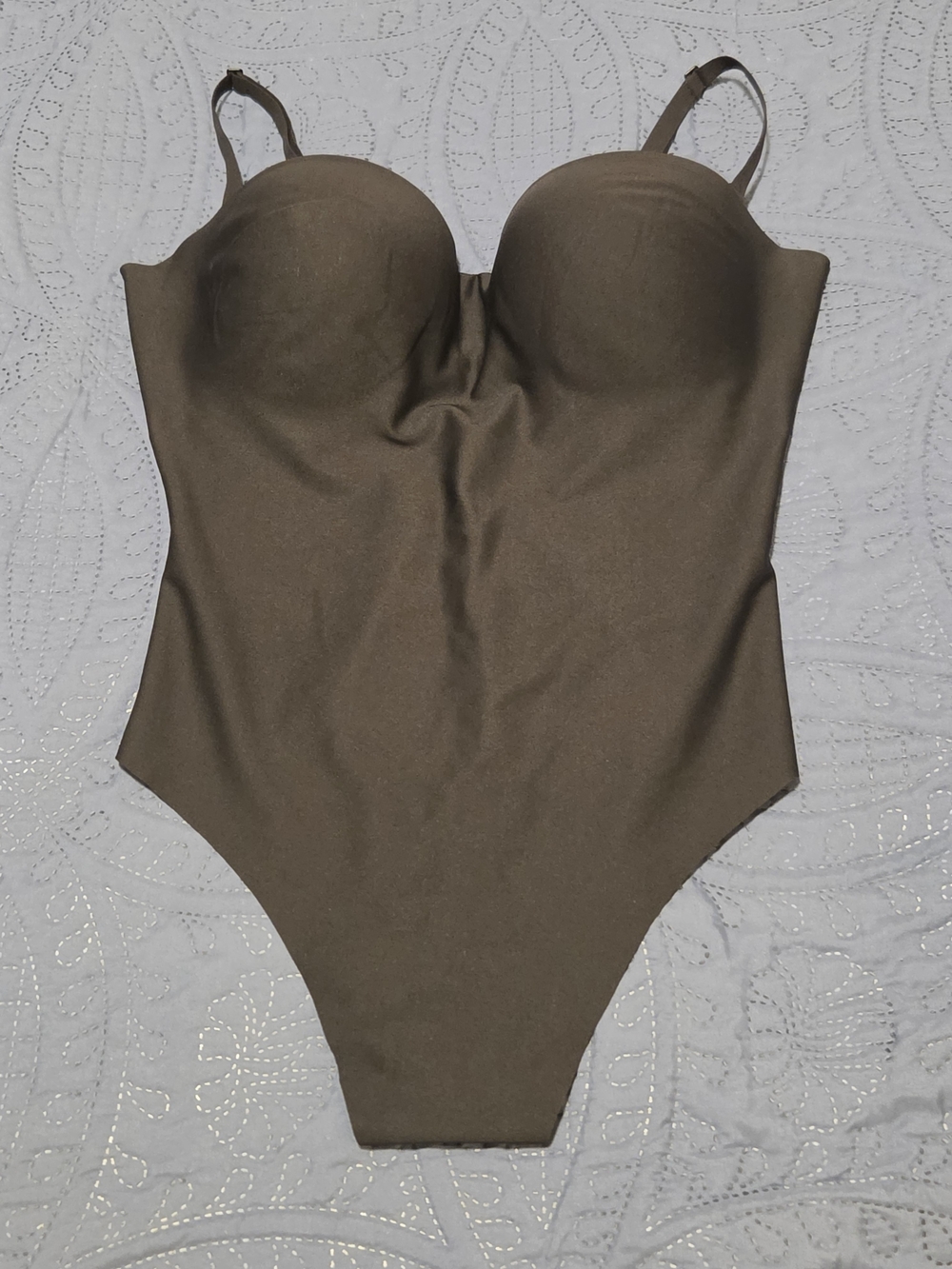 SKIMS Body Molded Underwire Sculpting Thong Bodysuit Onyx XL NWT